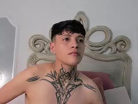 Freechat b3k_afrodict on StripChat