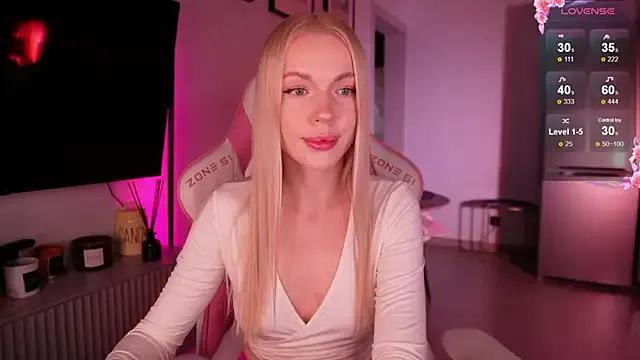 baby_bon — Spank ass hard