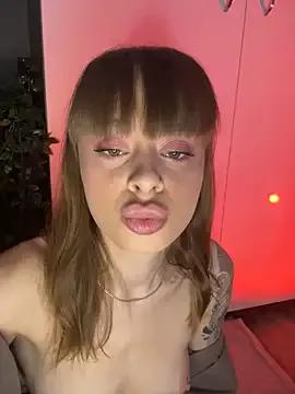 BabyBee_ — Fuck pussy with fingers