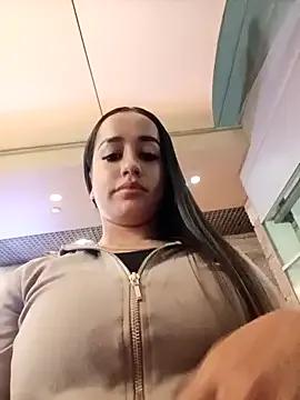 BabyCaramel18 — Full nude