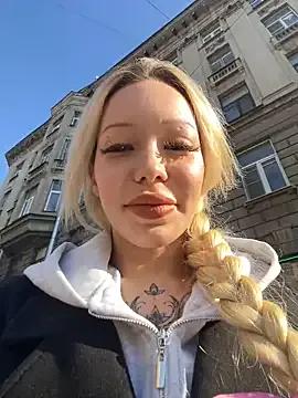 Freechat babydolll on StripChat