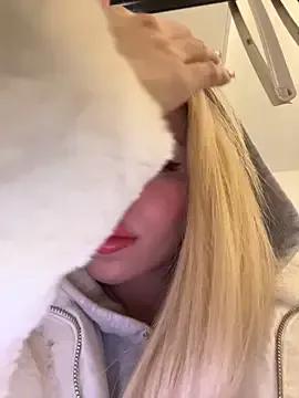 Freechat babydolll on StripChat