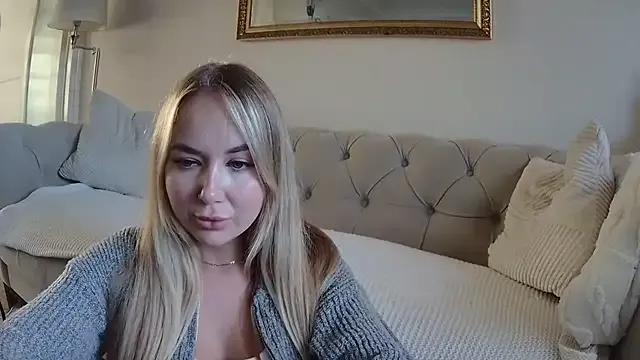 BarbieDolly_x — Bounce boobies
