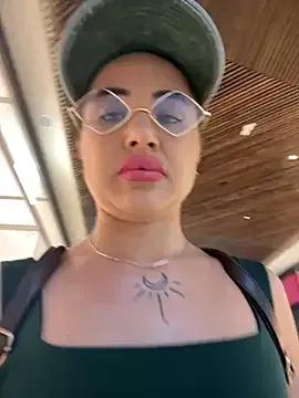 Freechat beautydiamond on StripChat