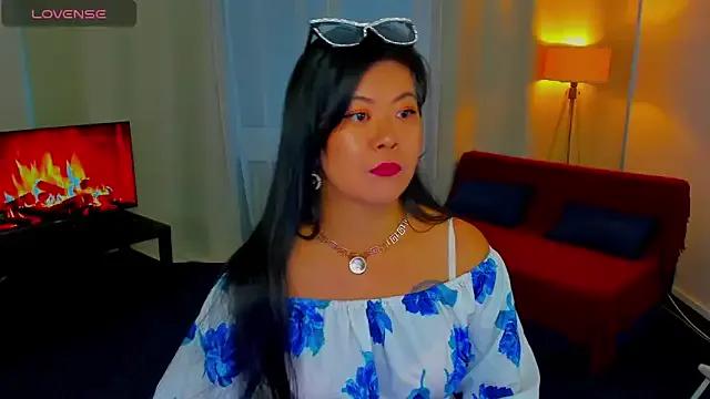 BeckySunday — Sensual Skin-to-Skin Touch