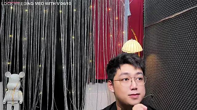 Beibei_babii86 — ATTENTION: ALL NAKED FOR KING