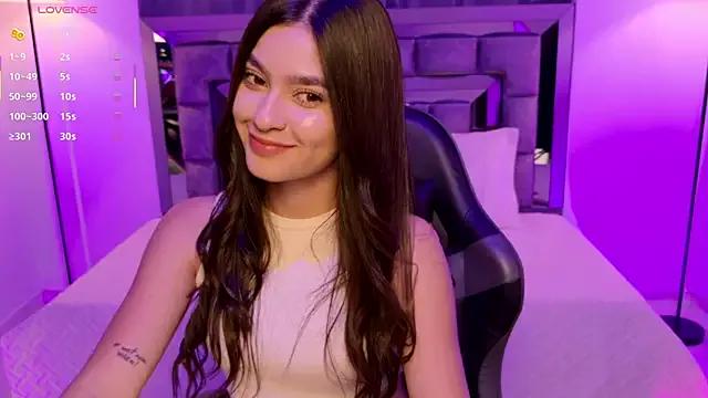 Bella_Clark2 — Flash Ass