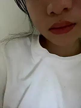 Bella_sexy98 — I am a poor girl. Please help me.