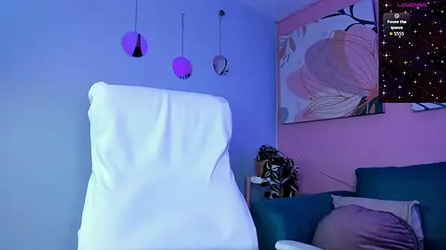 Freechat Bella_walker_ on StripChat