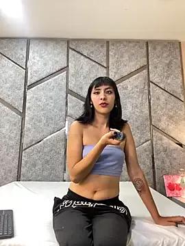 Bellaa_Cherry — Top off