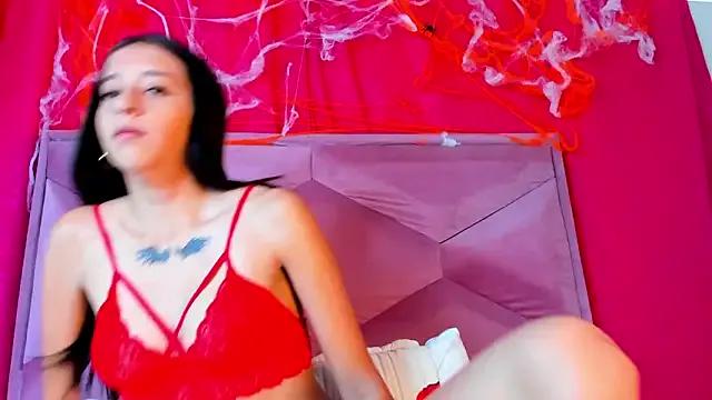 BellaaRossy on StripChat 