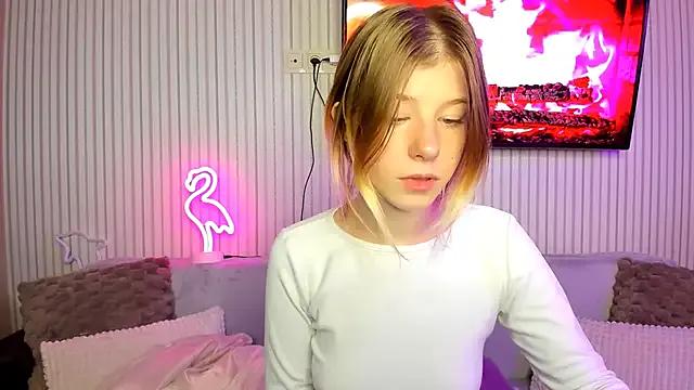 Bellacams — anal show