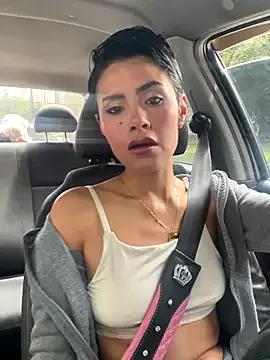 BellaHaddid — spank ass x 10