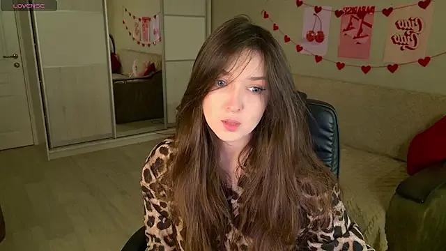 StripChat BellaSink is Freechat BellaSink — Do you like it gently?
