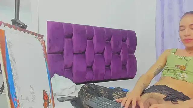 berenicelV — Erotic naked show with Cum volcano!