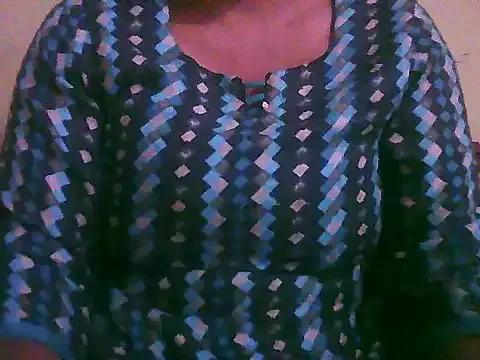 Bhabhi_Lovey — show oil boobs