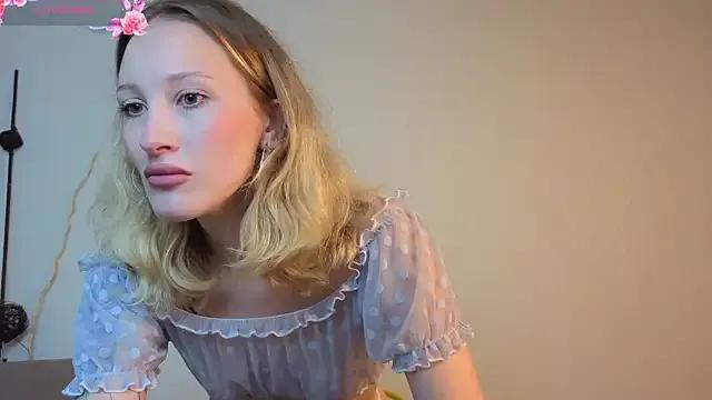 Private BiancaHelo on StripChat