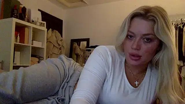 Freechat blissdimicco on StripChat