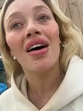 Freechat blissdimicco on StripChat