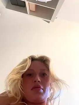 Freechat blissdimicco on StripChat