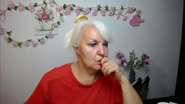 Freechat BlondyLeeBest on StripChat