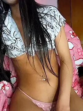Private bonnie_18x on StripChat