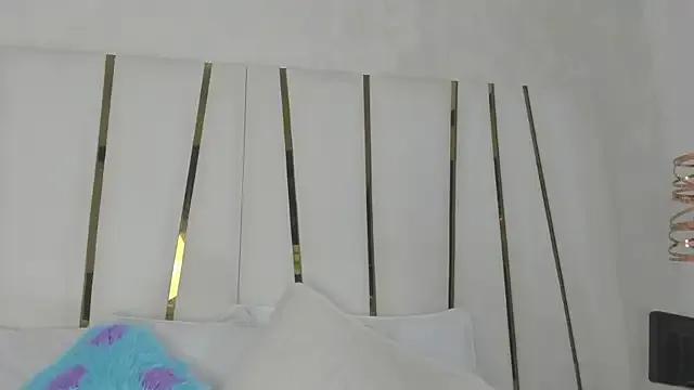 Freechat bonnie_sm on StripChat