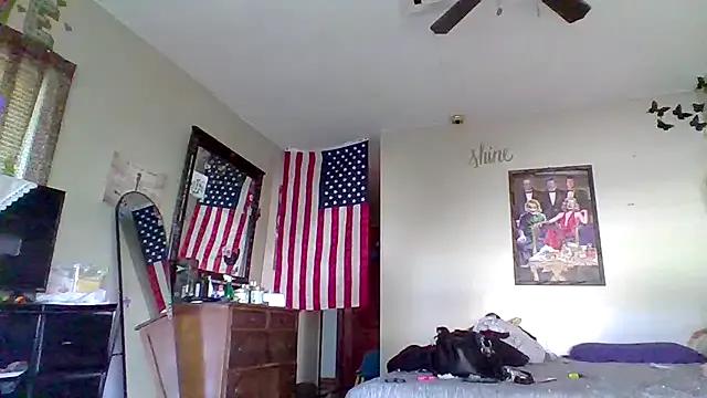 Bored_Grandma — need pussy pump