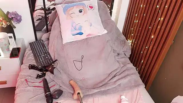 Freechat brigiitte_rohan on StripChat