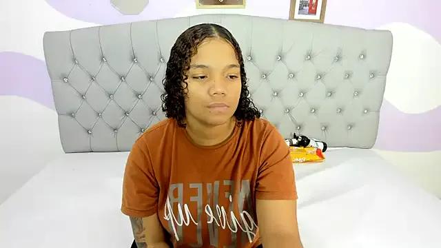 Freechat BRIYITHMENA on StripChat