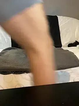 StripChat BruceIsHorny_ is Freechat BruceIsHorny_ — IM BACK