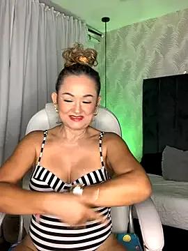 BunnyGlow50 — show ass
