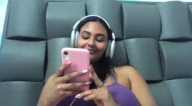 bunnysmooth on StripChat 