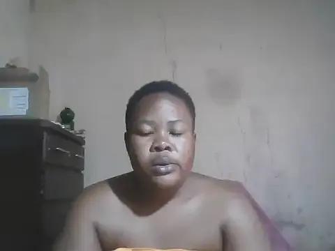 Bustyass93 — Freechat on StripChat