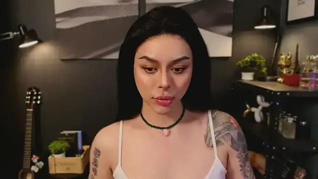 StripChat callmeLUNA is Private callmeLUNA — Make me CUM