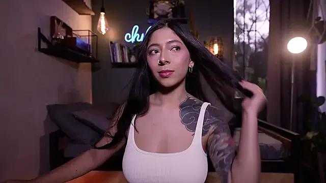 camila3__ — I m back!!! Happy week! / Naked