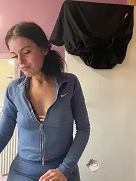 Freechat Camwithchlox on StripChat