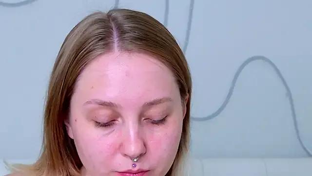 CandiceKingzz — show boobs
