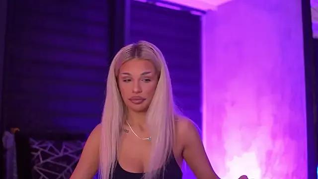 Freechat Candy_Ivy on StripChat