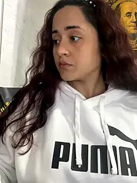 Candyfox___ — flahs boobs play nipples brown 