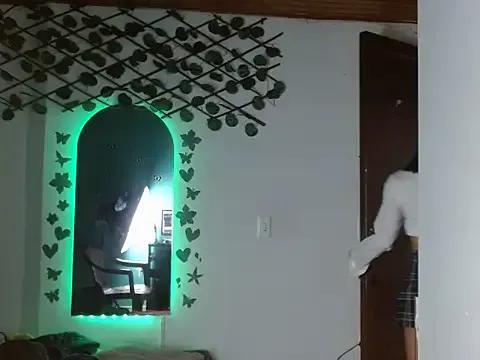 canelasexy_1 — HOT STRIPTEASE MAKEMY PUSSY CREAMY