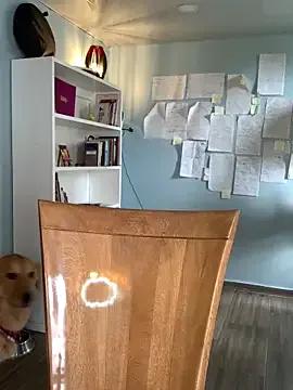 Freechat Canneela on StripChat