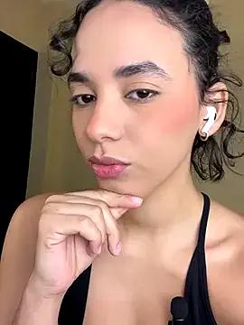 Capricho_01 — Make me more wet