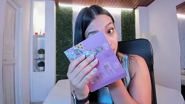 Freechat carina_rossi on StripChat