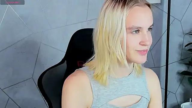 Carolin_Miller — suck your finger