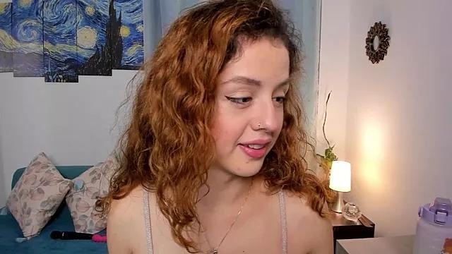 Freechat Cassandra_Caiin on StripChat