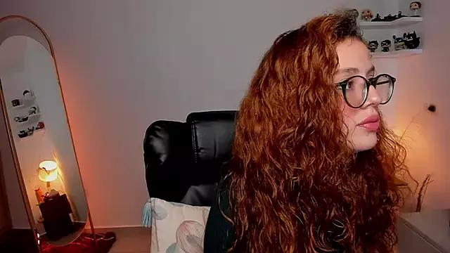 Freechat Cassandra_Caiin on StripChat