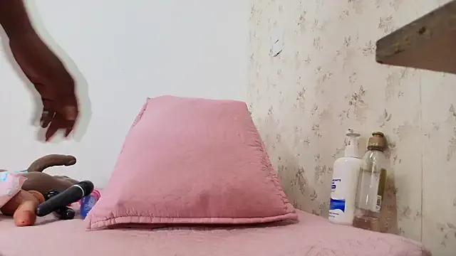 Freechat cataleya_ebony_ on StripChat