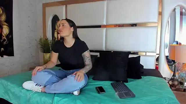 Freechat celestestars on StripChat