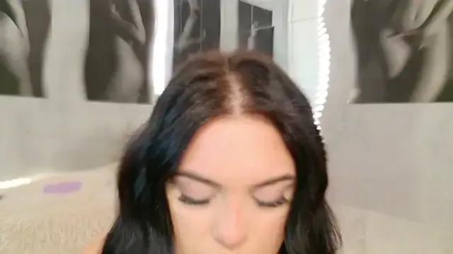 Freechat celia_chanel on StripChat